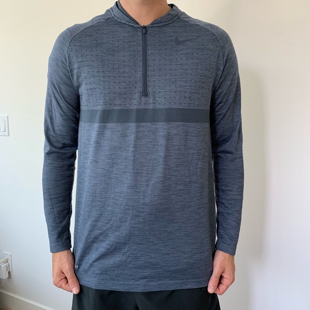 Nike Golf light weight 1/2 zip